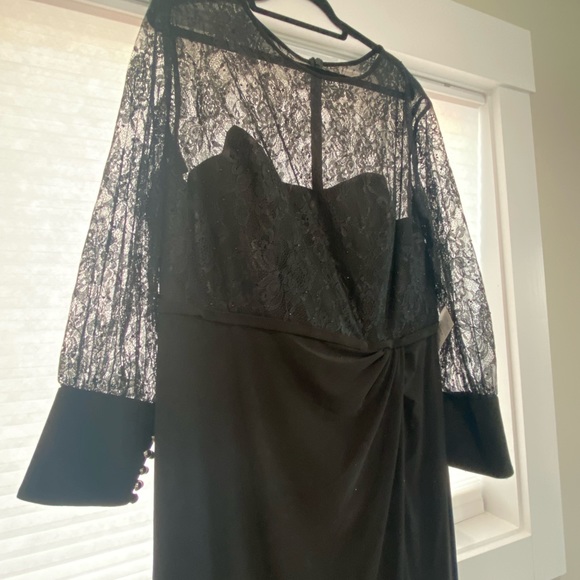 Mac Duggal Sequin Lace Illusion Black Formal Evening Gown Plus Size - Picture 5 of 12